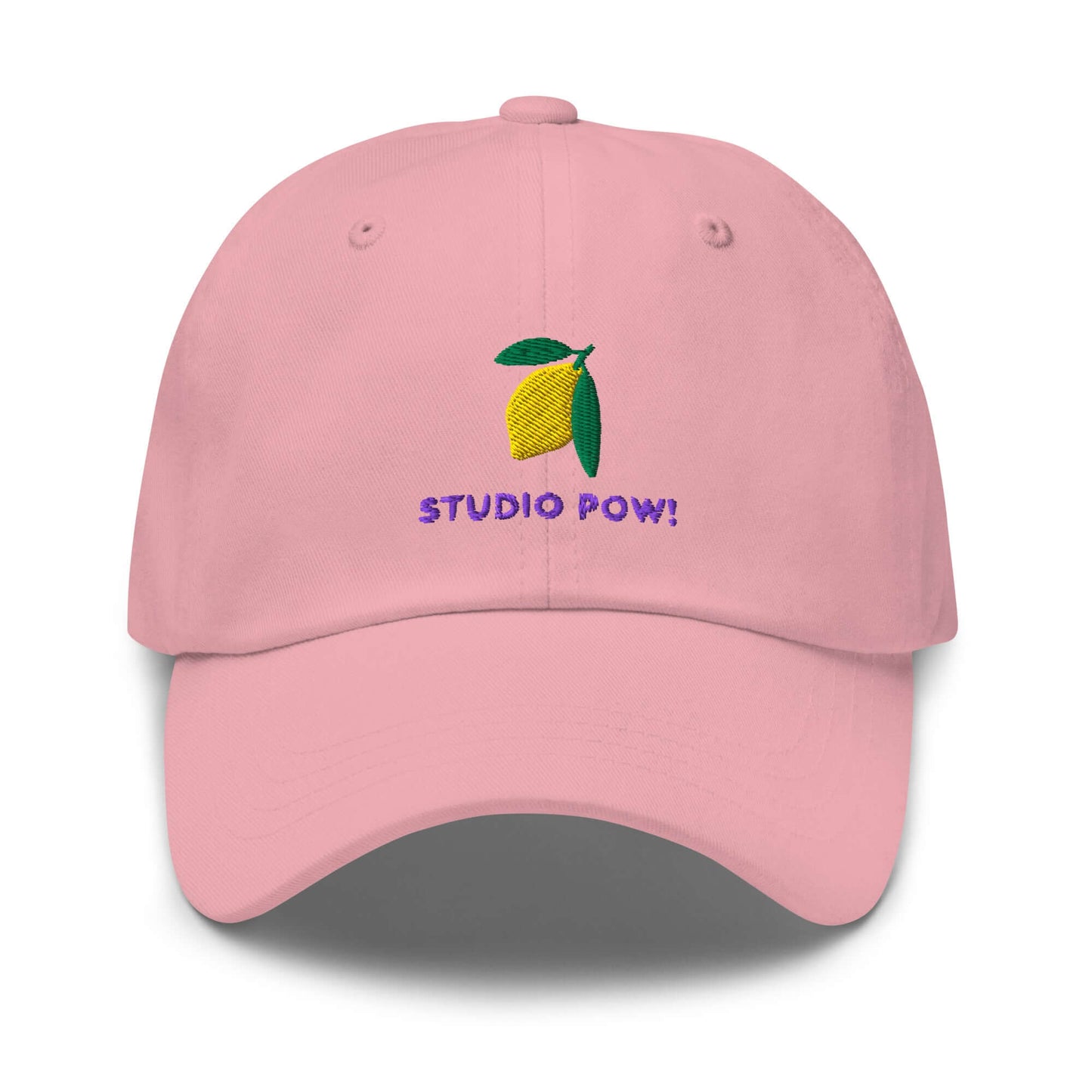 Rosafarbene unisex Cap mit gestickter Zitrone und Studio POW!-Logo.