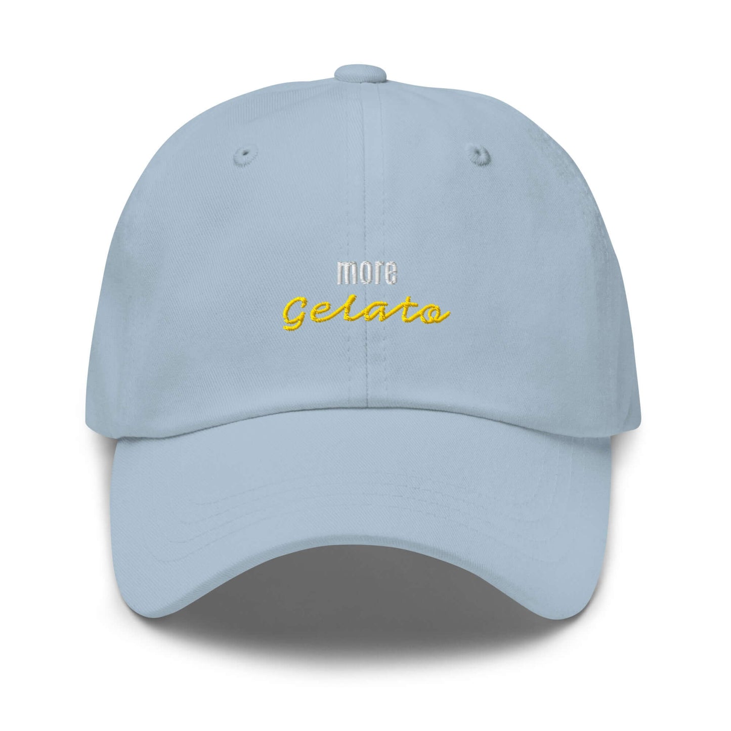 Hellblaue unisex Cap mit gesticktem Schriftzug More Gelato und Studio POW!-Logo.